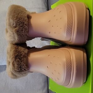Crocs Stomp Lined Boots - Tan